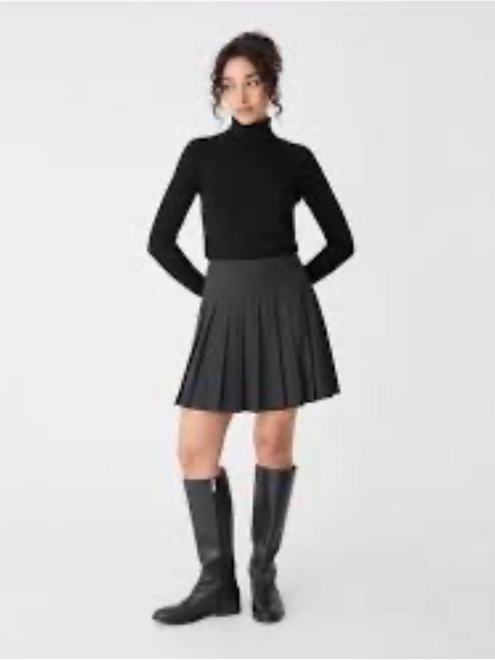WOOL  Carlisle grey 
Pleated Circle Skirt